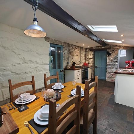 Y Cwtch - Panoramic Mountain Views Within Snowdonia'S National Park - 4X4 Recommended Villa Dolgellau Buitenkant foto