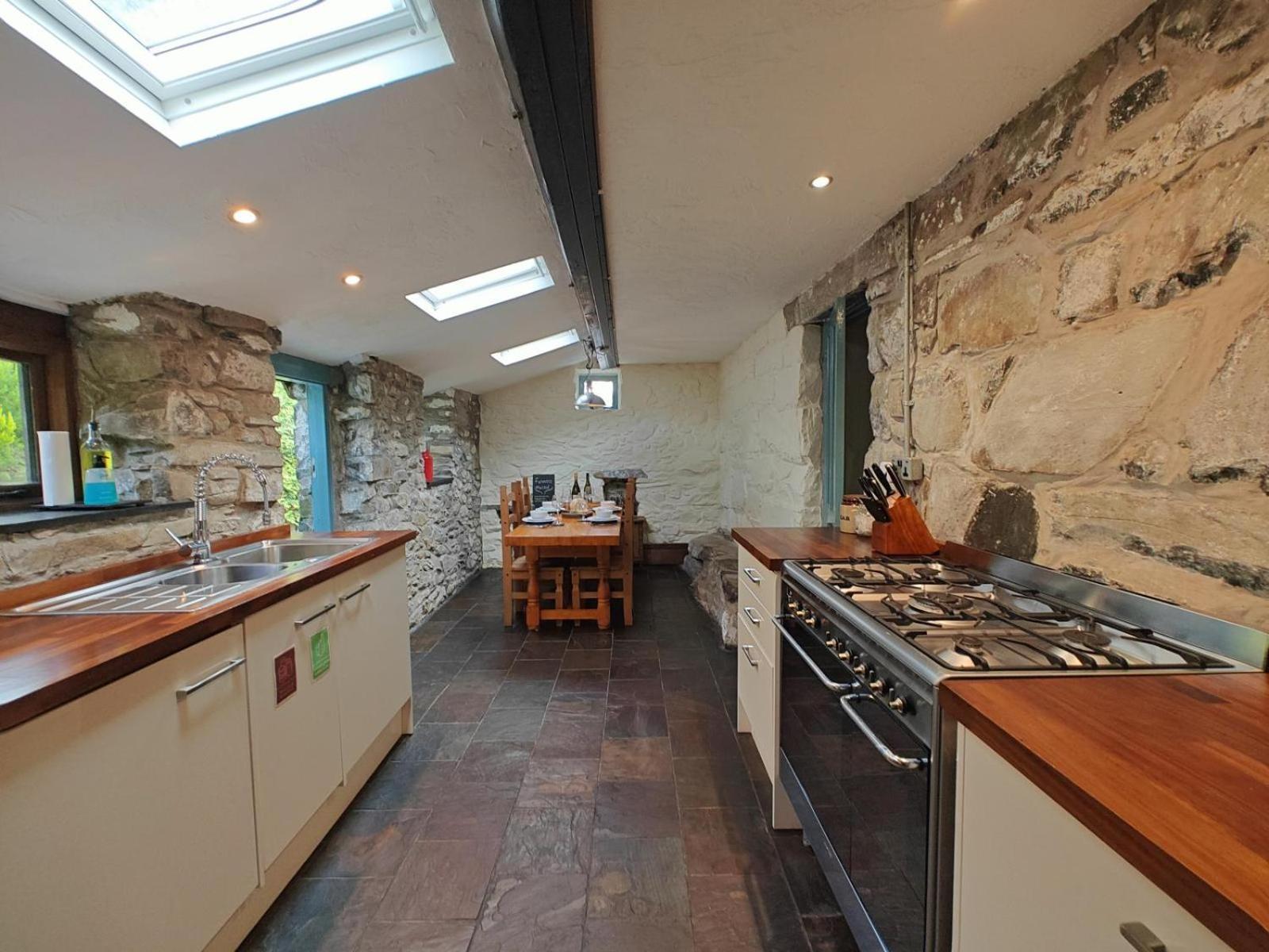 Y Cwtch - Panoramic Mountain Views Within Snowdonia'S National Park - 4X4 Recommended Villa Dolgellau Buitenkant foto